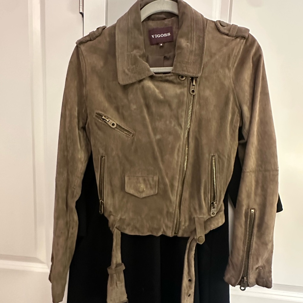 Vigoss Women's Brown Leather Jacket